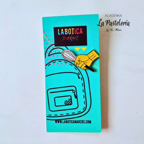 Pins Mano con batidor negro